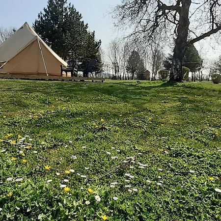 Tente Bell Au Camping Hautoreille Bannes  Εξωτερικό φωτογραφία